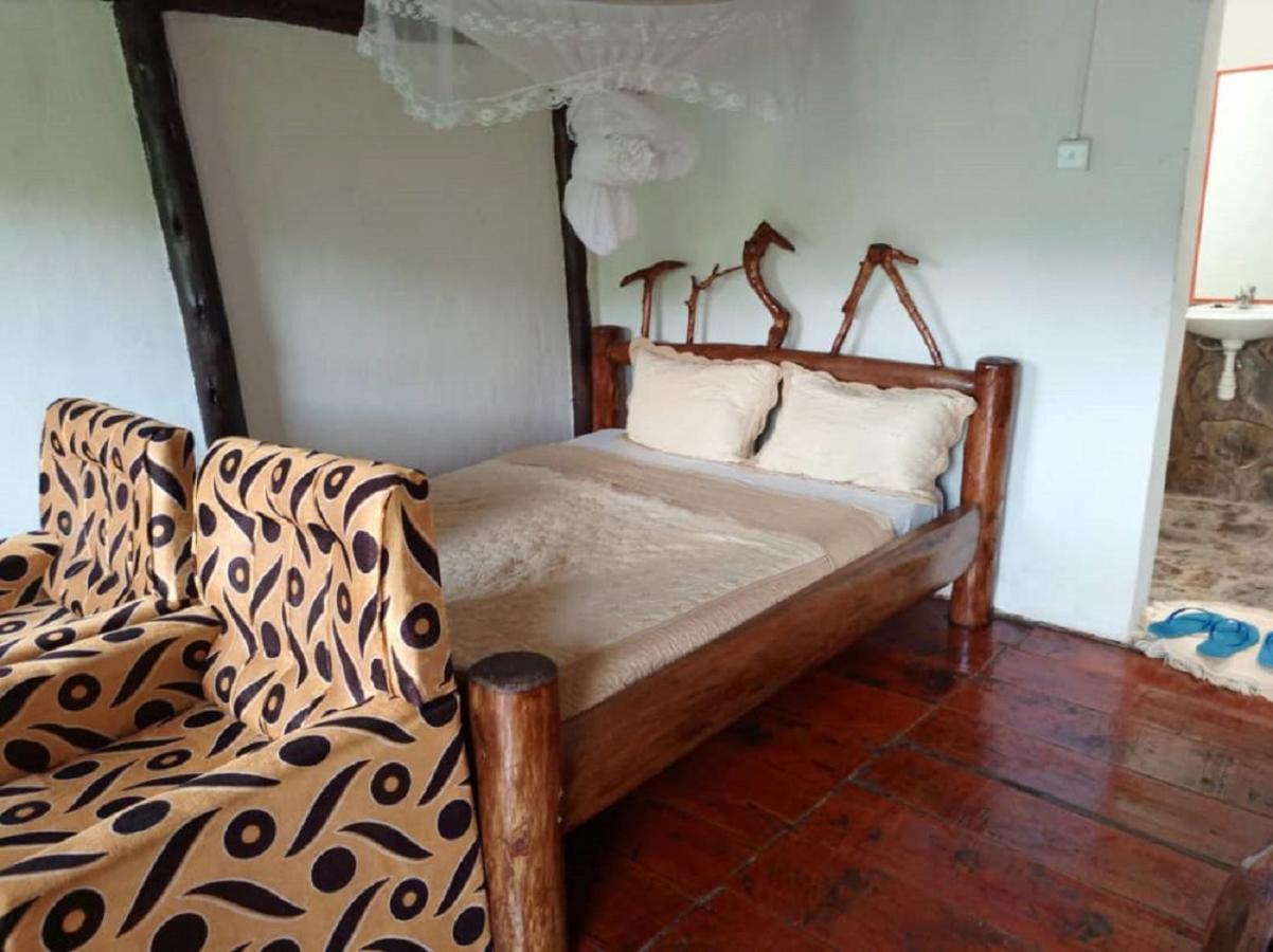 Bed and Breakfast Ruhija Community Rest Camp Kabale Екстер'єр фото